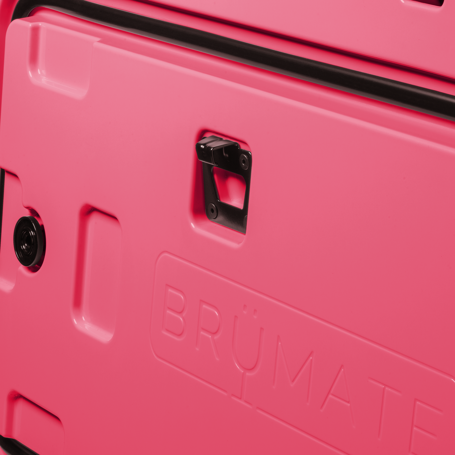 brutank-p6 brutank-55qt-neonpink-bottle-opener.png