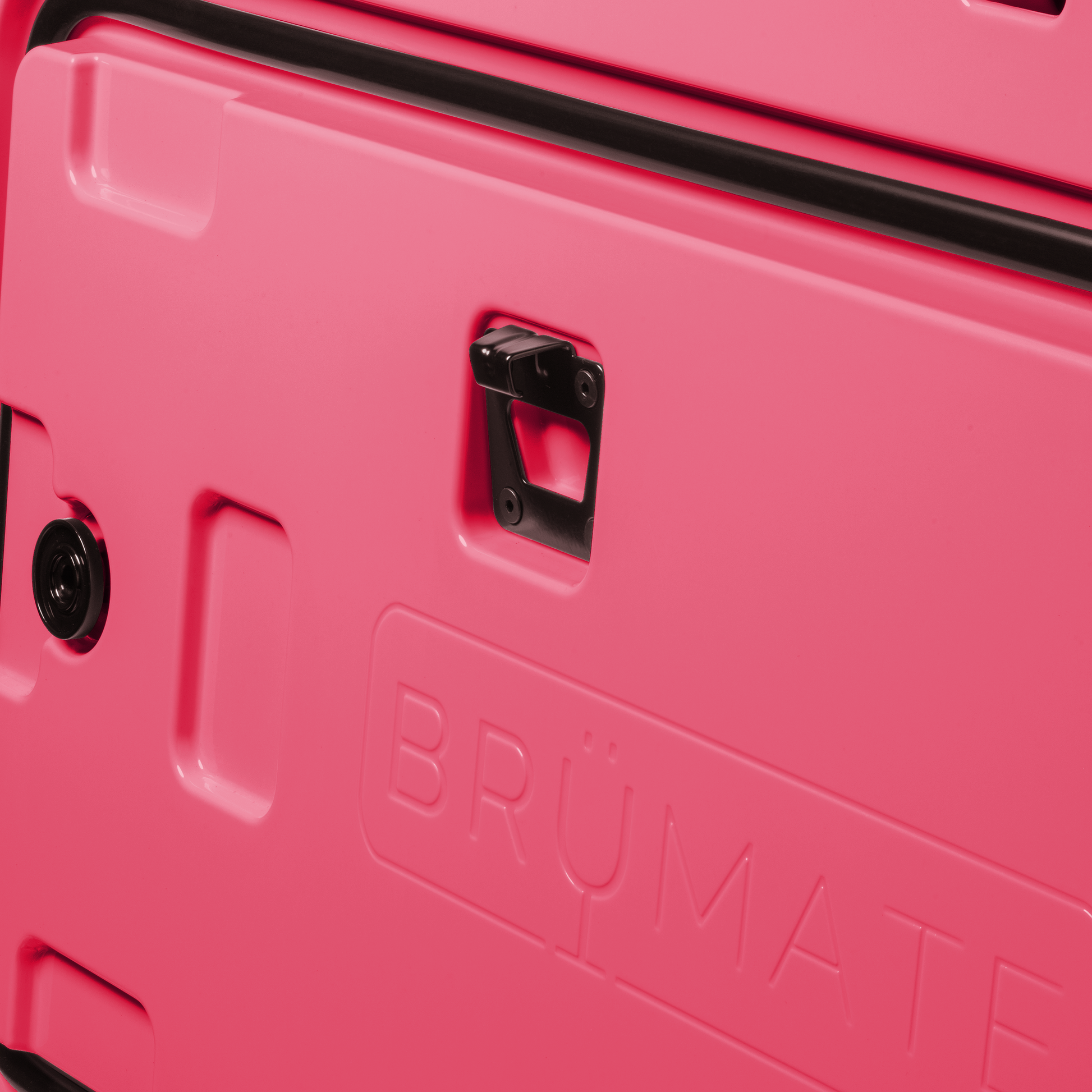 brutank-p6 brutank-55qt-neonpink-bottle-opener.png